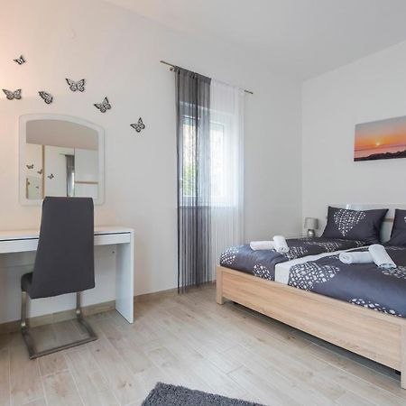 Apartman Miki Borik Zadar Exterior foto